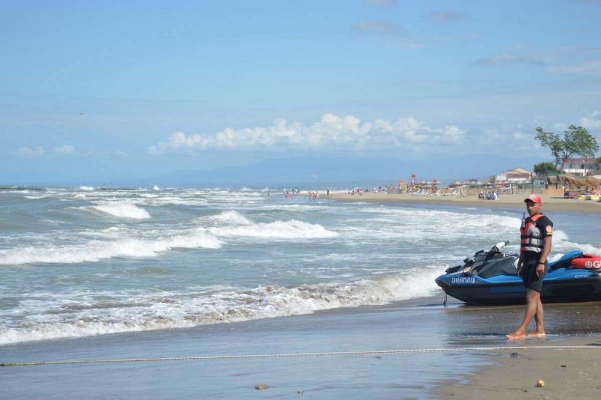 Sakarya da denize girmek yasaklandı #3