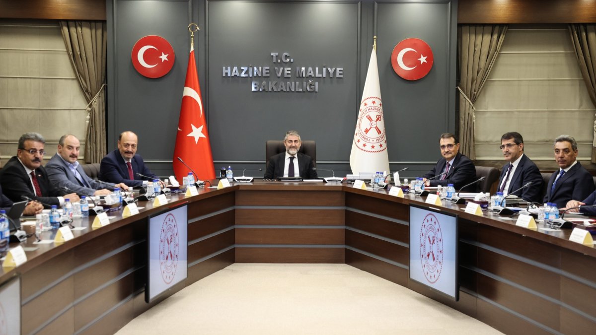 Fiyat İstikrarı Komitesi’nde enflasyon ile emtia fiyatlarının seyri görüşüldü