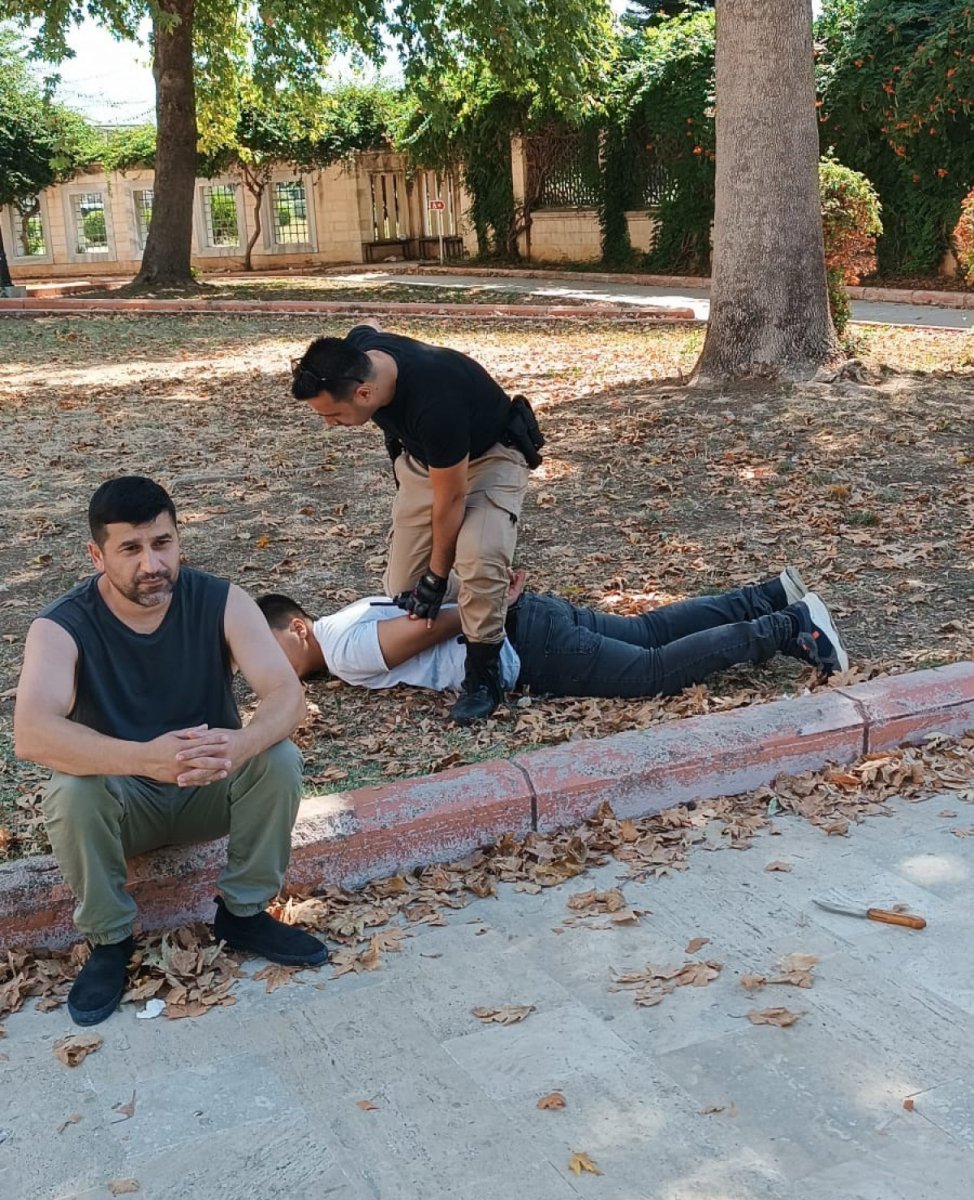 Adana’da Azerbaycanlı turistin parasını gasbetmeye çalıştı, yakalandı #2