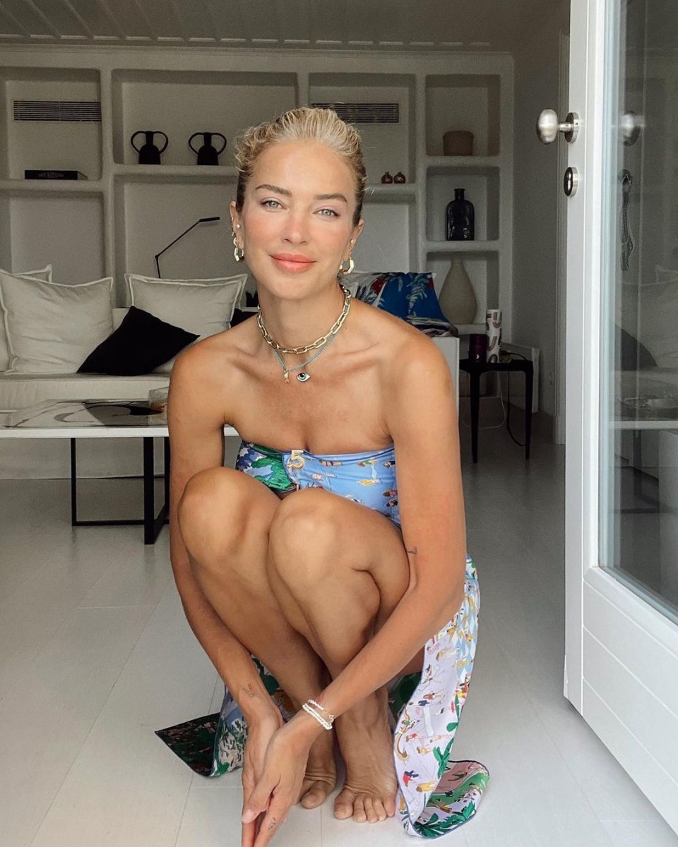 Burcu Esmersoy, kaskı çıkarmadı #2