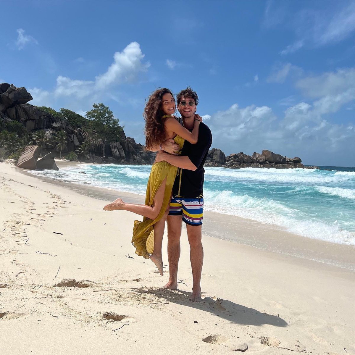 Ebru Şahin den balayı pozu #2