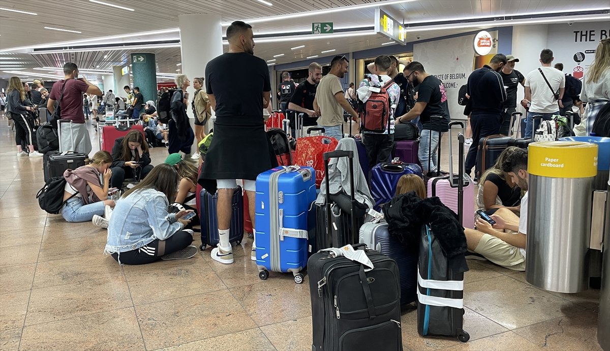 Lufthansa ground staff on strike: Busy at Brussels Airport #6