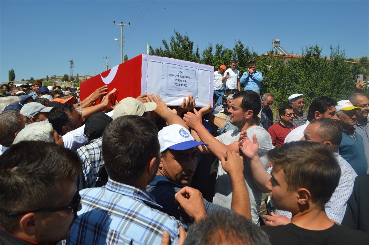 Afyonkarahisar şehit Cüneyt Taşyürek’i uğurladı #8