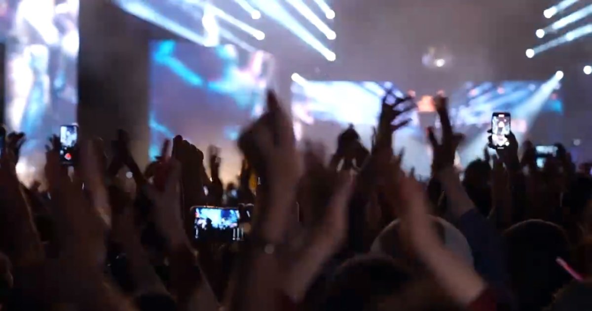Doğubayazıt’ta 30 bin kişi konserde eğlendi #5