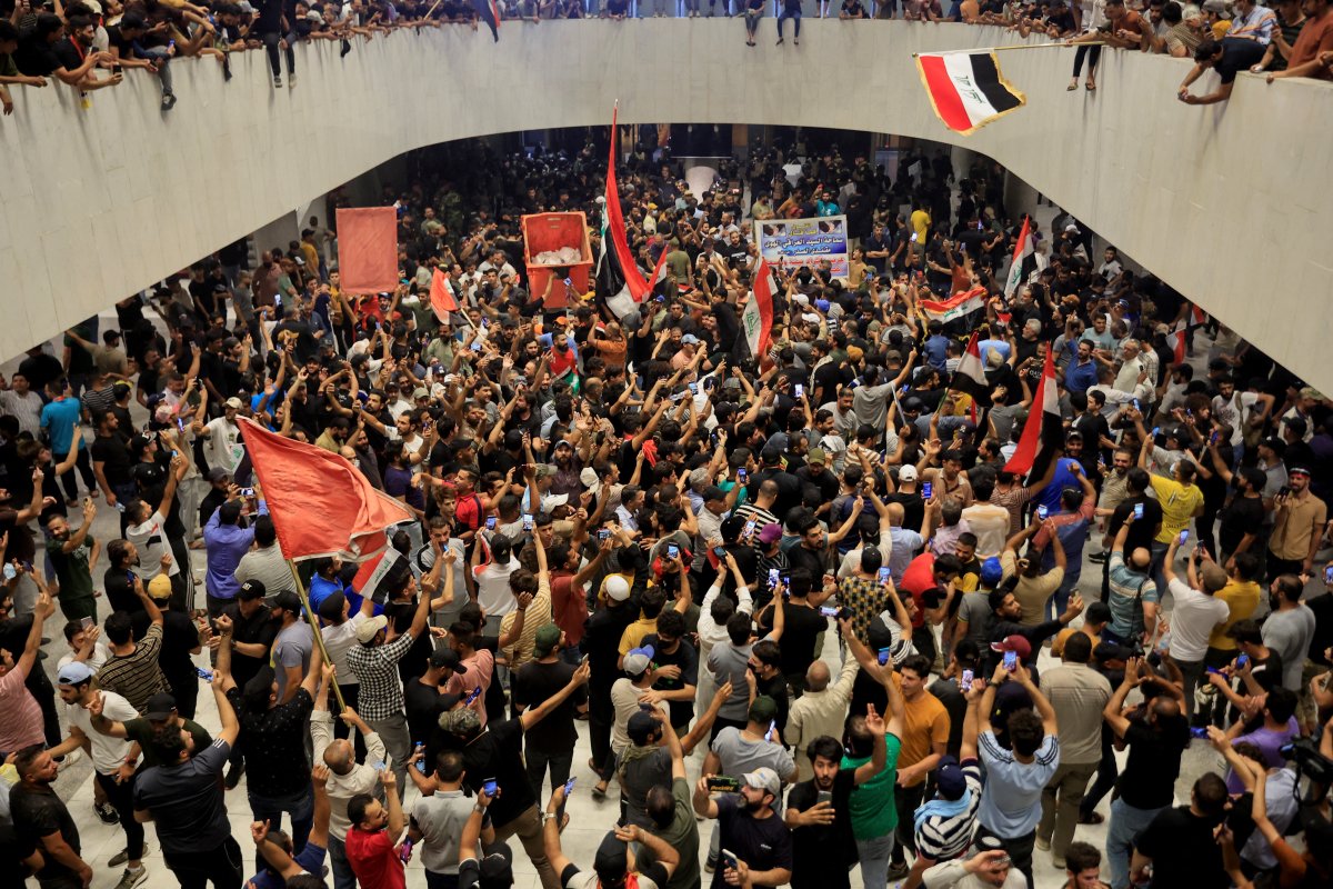 Supporters of Shiite leader Sadr storm the parliament in Iraq #6