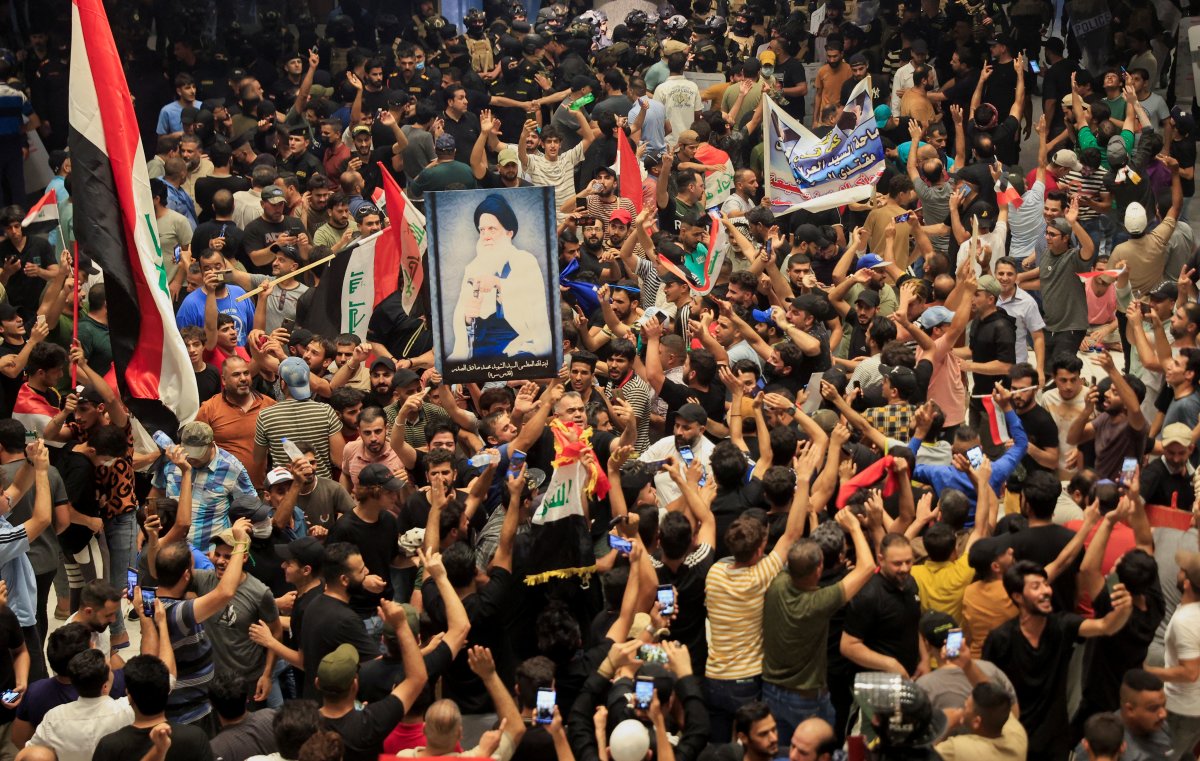 Supporters of Shiite leader Sadr stormed the parliament in Iraq #2