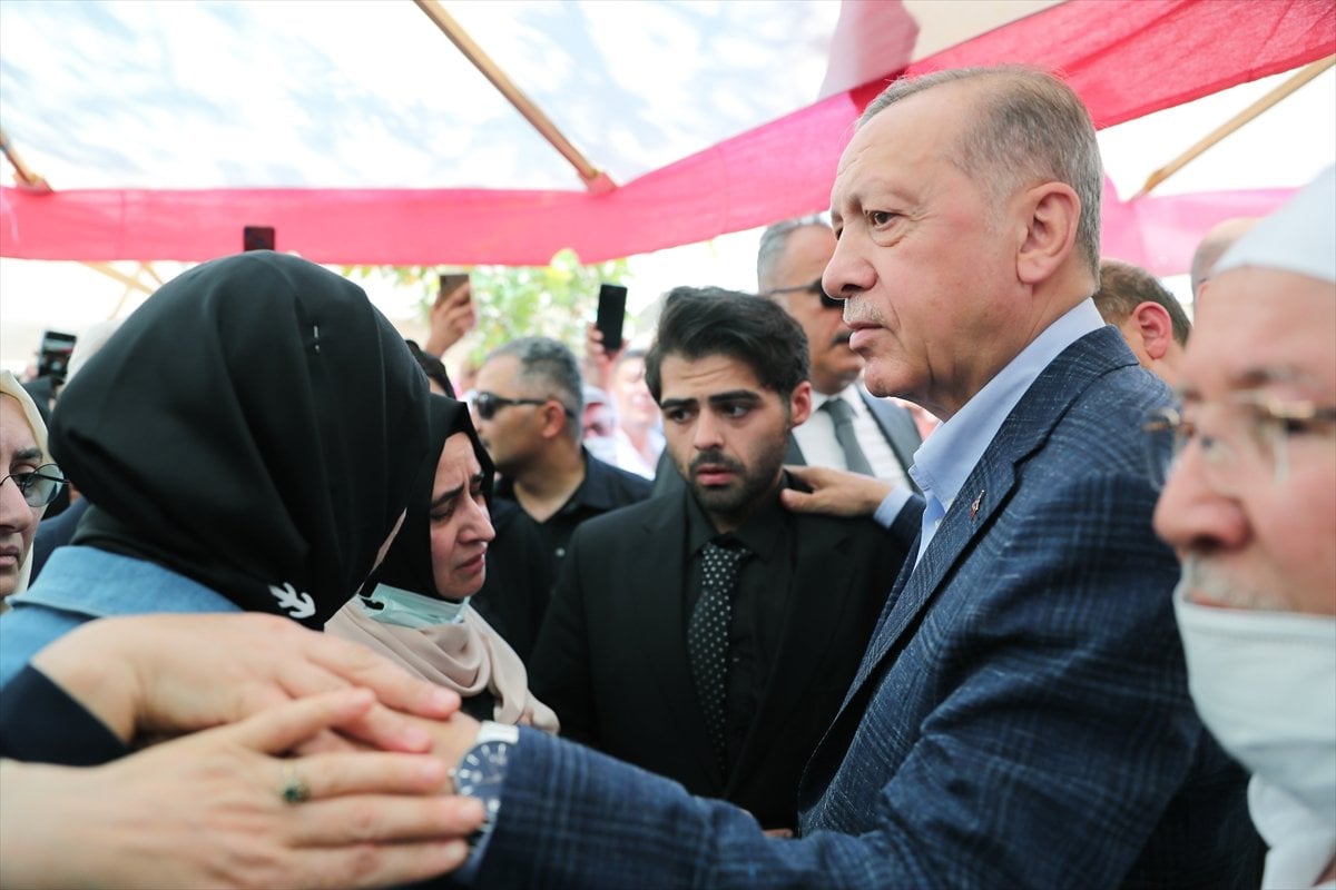 Cumhurbaşkanı Erdoğan, Hakan Füzün ün cenaze törenine katıldı #5