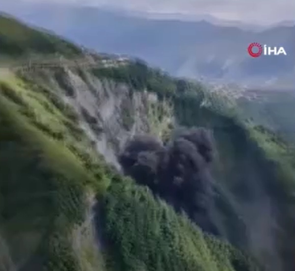 Gürcistan da helikopter kazası: 8 ölü #2