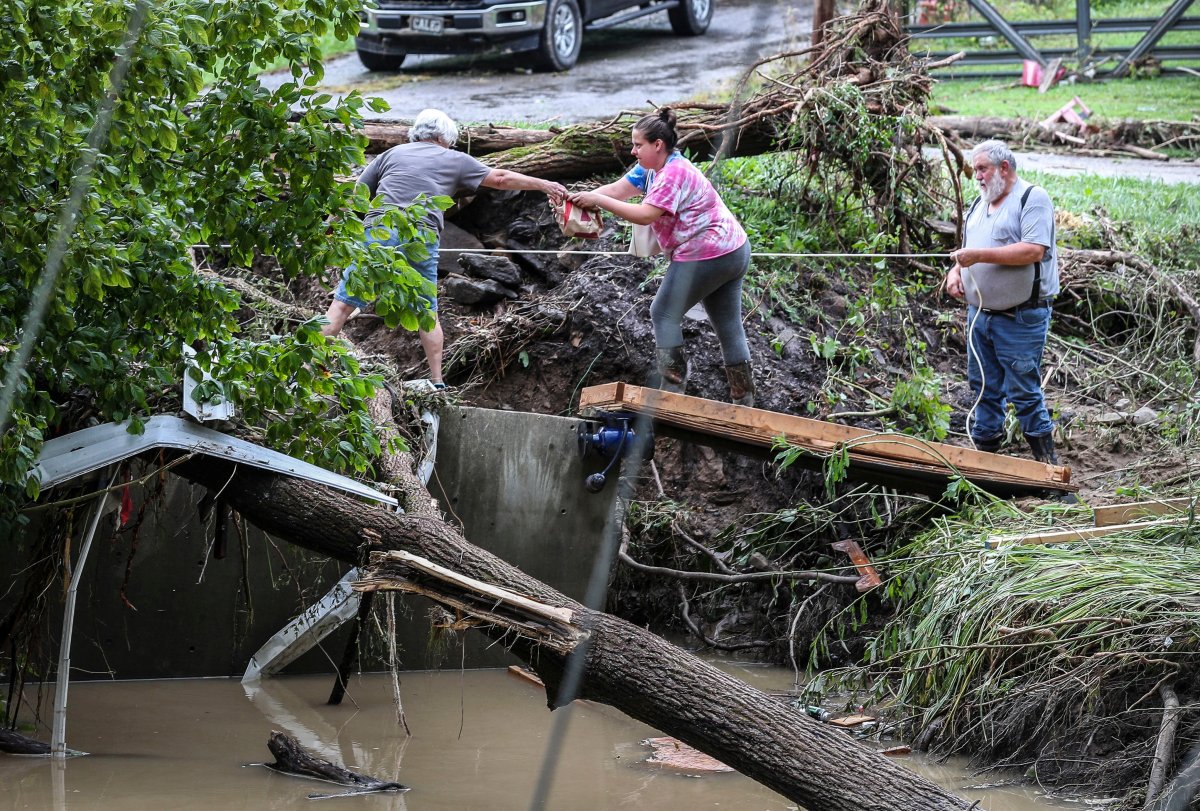 Floods hit the US state of Kentucky: 15 dead #3