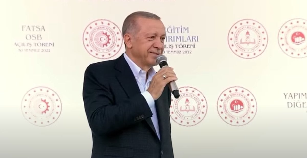 Cumhurbaşkanı Erdoğan, Ordu da açılan 6 lı masa pankartına dikkat çekti #2