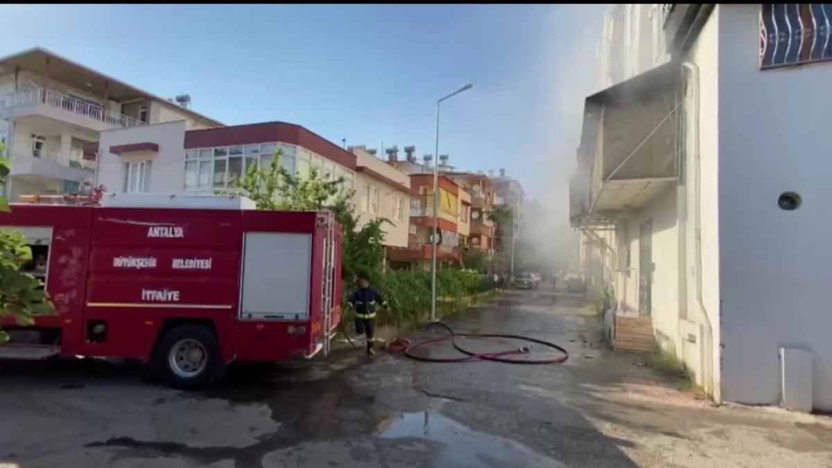 Antalya da jeneratör yangını paniğe neden oldu #4