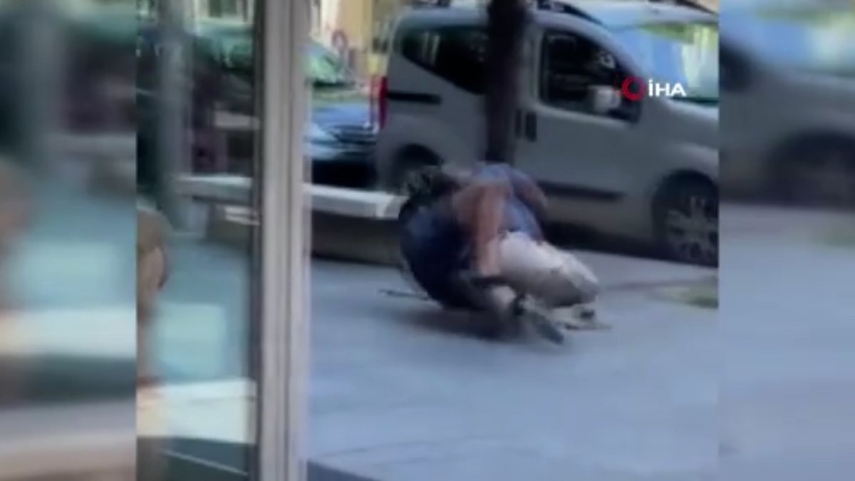 Beating up an African street vendor in Italy #3