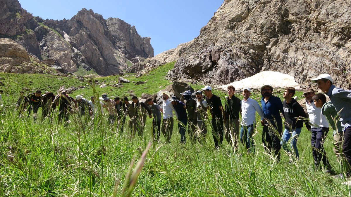 Hakkari li Kürt beyzbolu ile Amerikan beyzboluna rakip #4