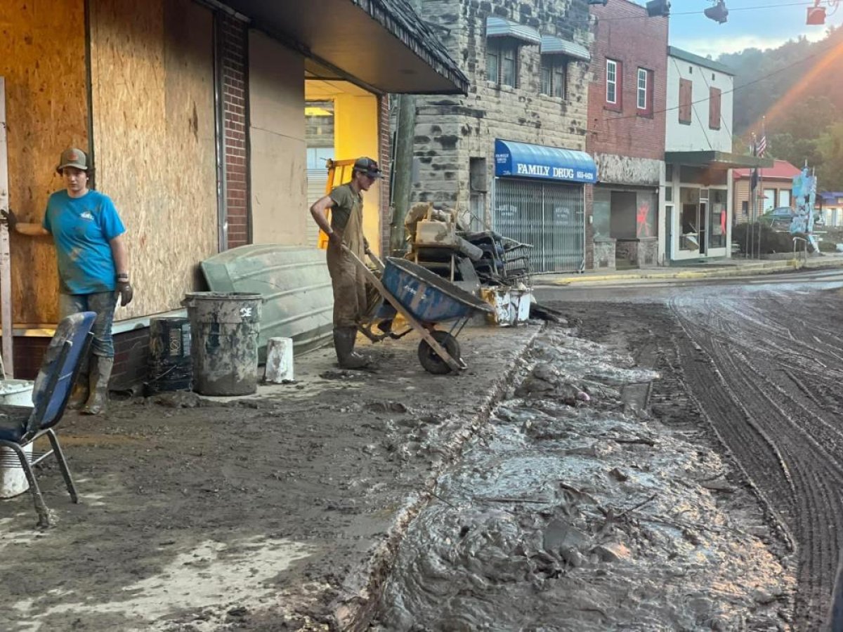 Loss of life increased to 35 in the flood disaster in the state of Kentucky, USA #4