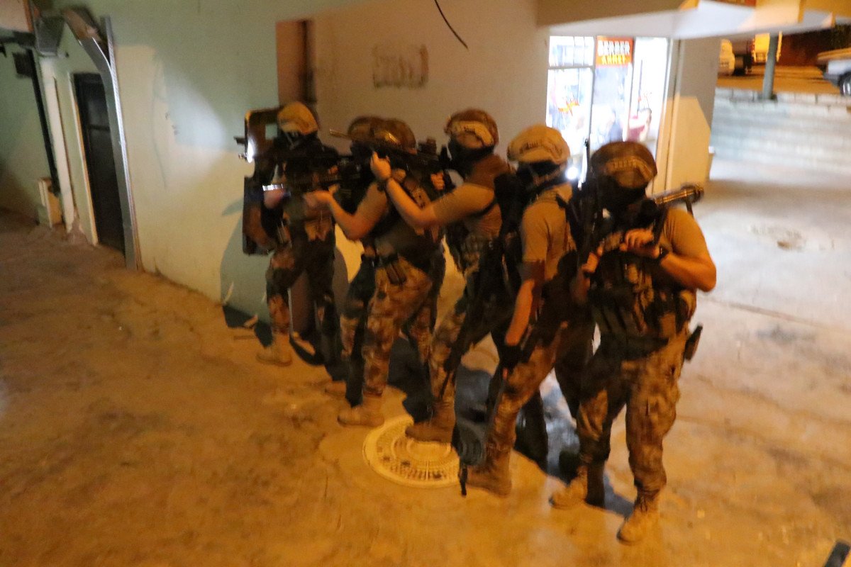 Şanlıurfa’da DEAŞ operasyonu: 3 gözaltı #3