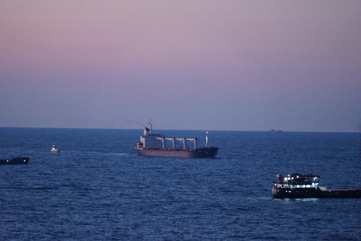 Odessa dan çıkan Ukrayna gemisi yarın İstanbul da denetlenecek #2