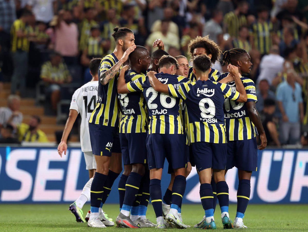 Fenerbahçe, Slovacko yu 3-0 mağlup etti #2