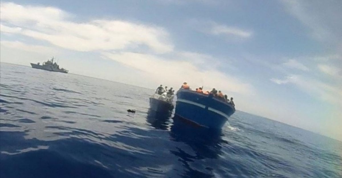 İtalya da Lampedusa Adası düzensiz göçmen yükünü taşıyamıyor #2