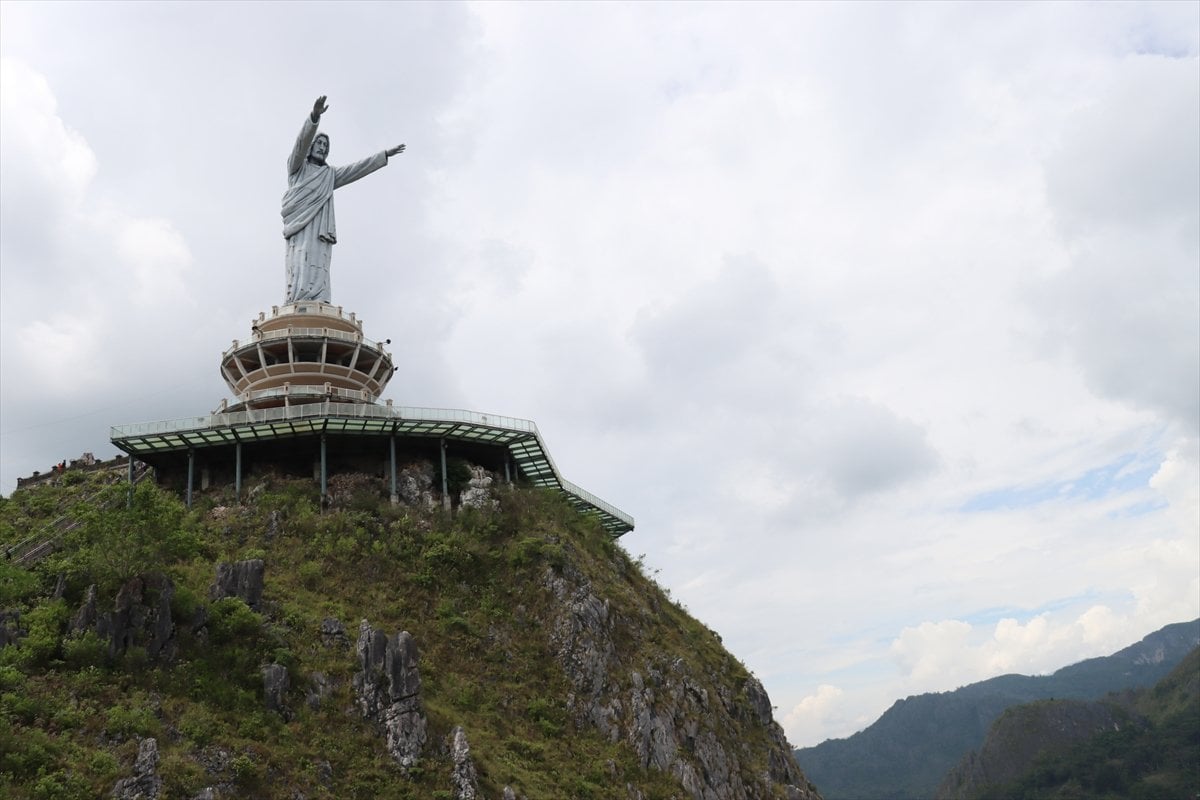 The world's largest St.  Jesus statue viewed #2