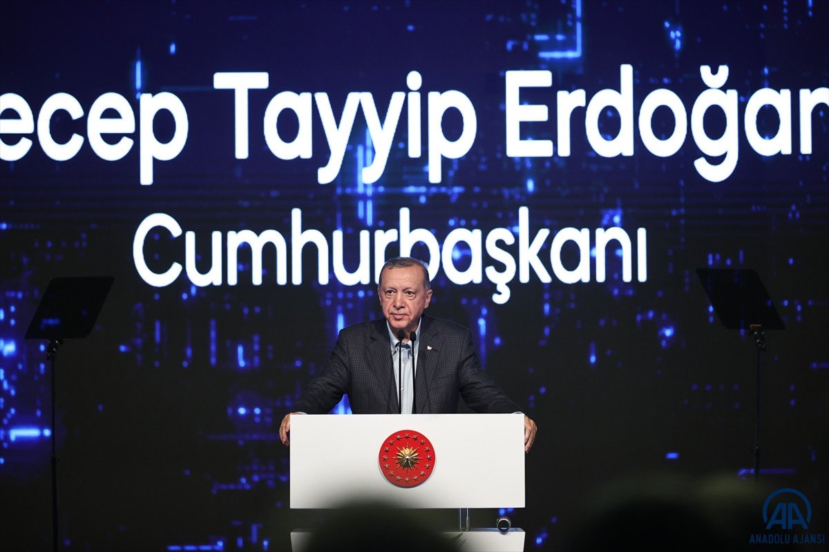 Cumhurbaşkanı Erdoğan: Türkiye Ekonomi Modelimizi taviz vermeden uyguluyoruz #1