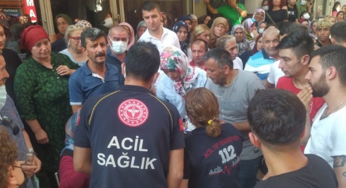 Zonguldak ta komşusunun boğazını keserek öldüren genç yakalandı #2