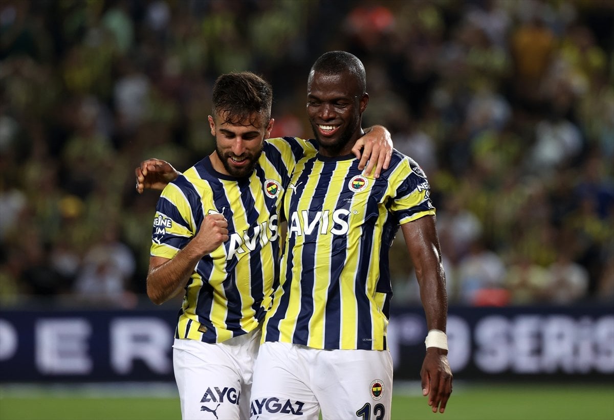 Fenerbahçe, Ümraniyespor la berabere kaldı #5