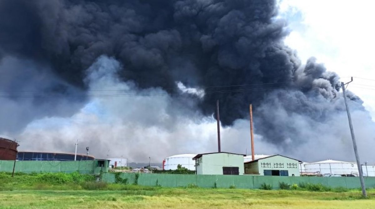 1 more fuel tank exploded at crude oil storage facility in Cuba #5