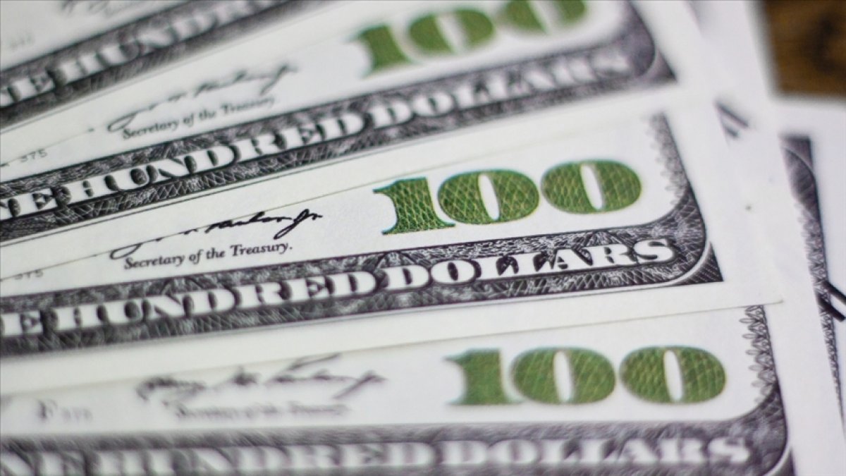 Dolar, ABD enflasyon verisi öncesi yatay seyrediyor