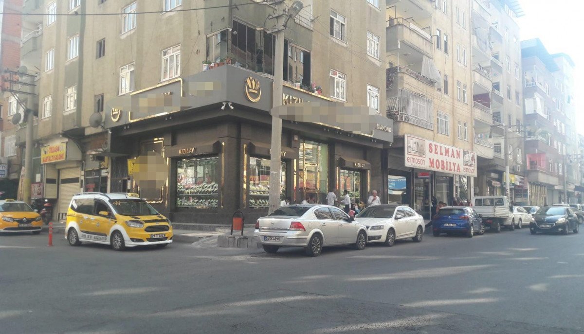 Diyarbakır da, düşük ayarlı altın satan kuyumcuya operasyon düzenlendi #2