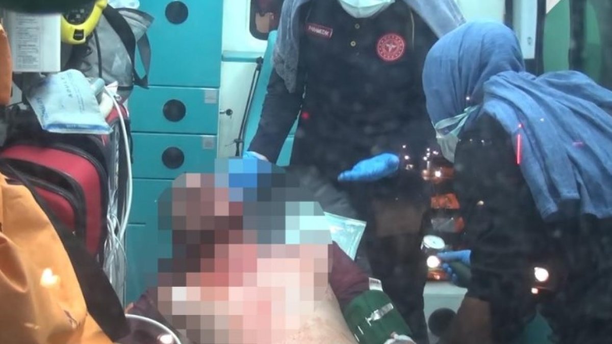 Adana'da bir kişi tabanca kabzasıyla öldüresiye darbedildi