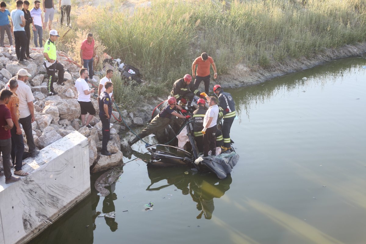 Konya da sulama kanalına cip uçtu: 1 ölü, 3 yaralı #2