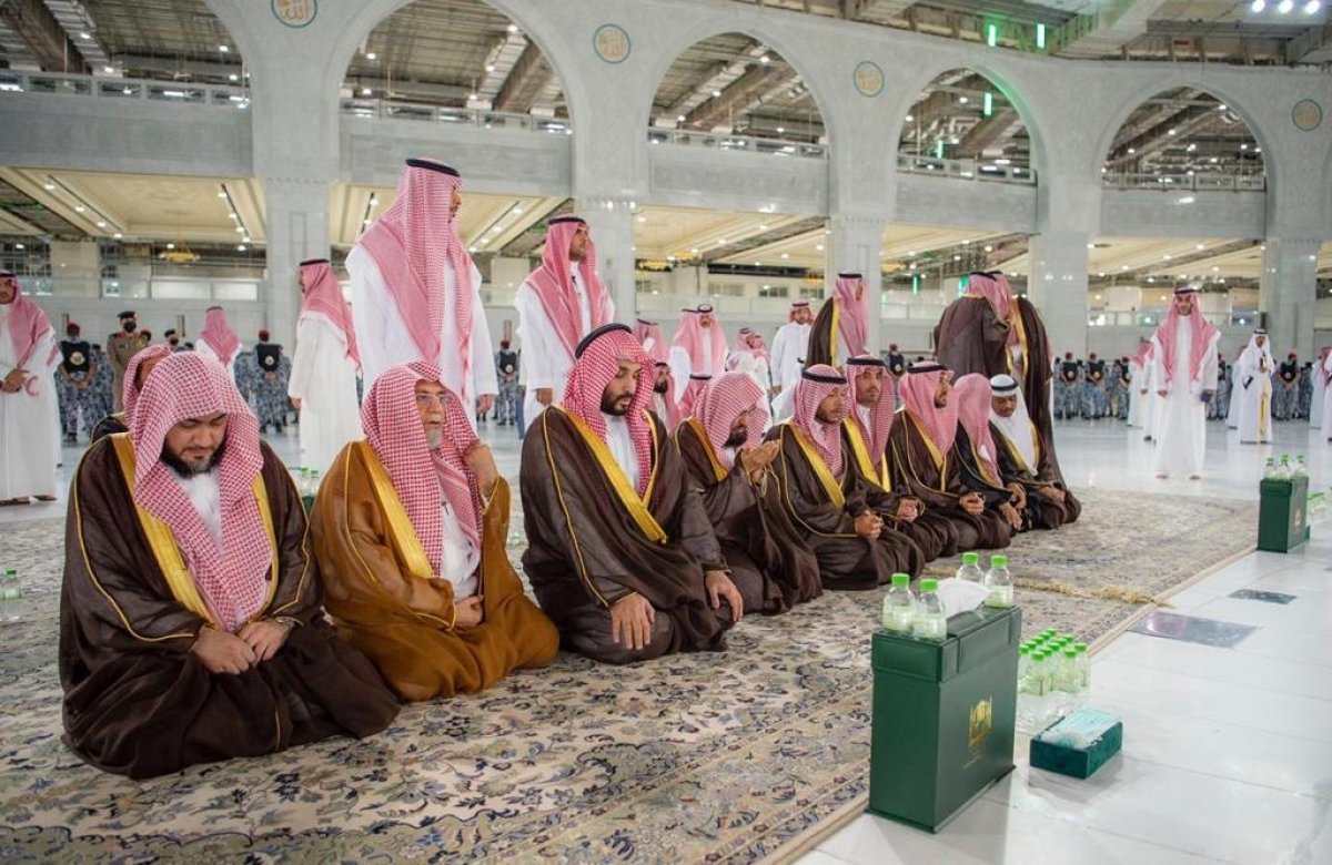 Mohammed bin Salman attended the cleaning ceremony of the Kaaba #7