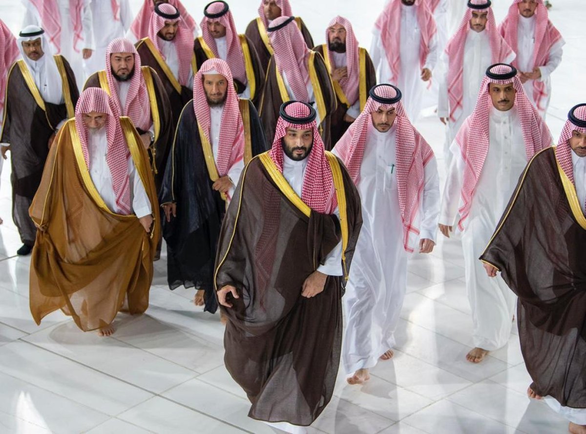 Mohammed bin Salman attended the cleaning ceremony of the Kaaba #6