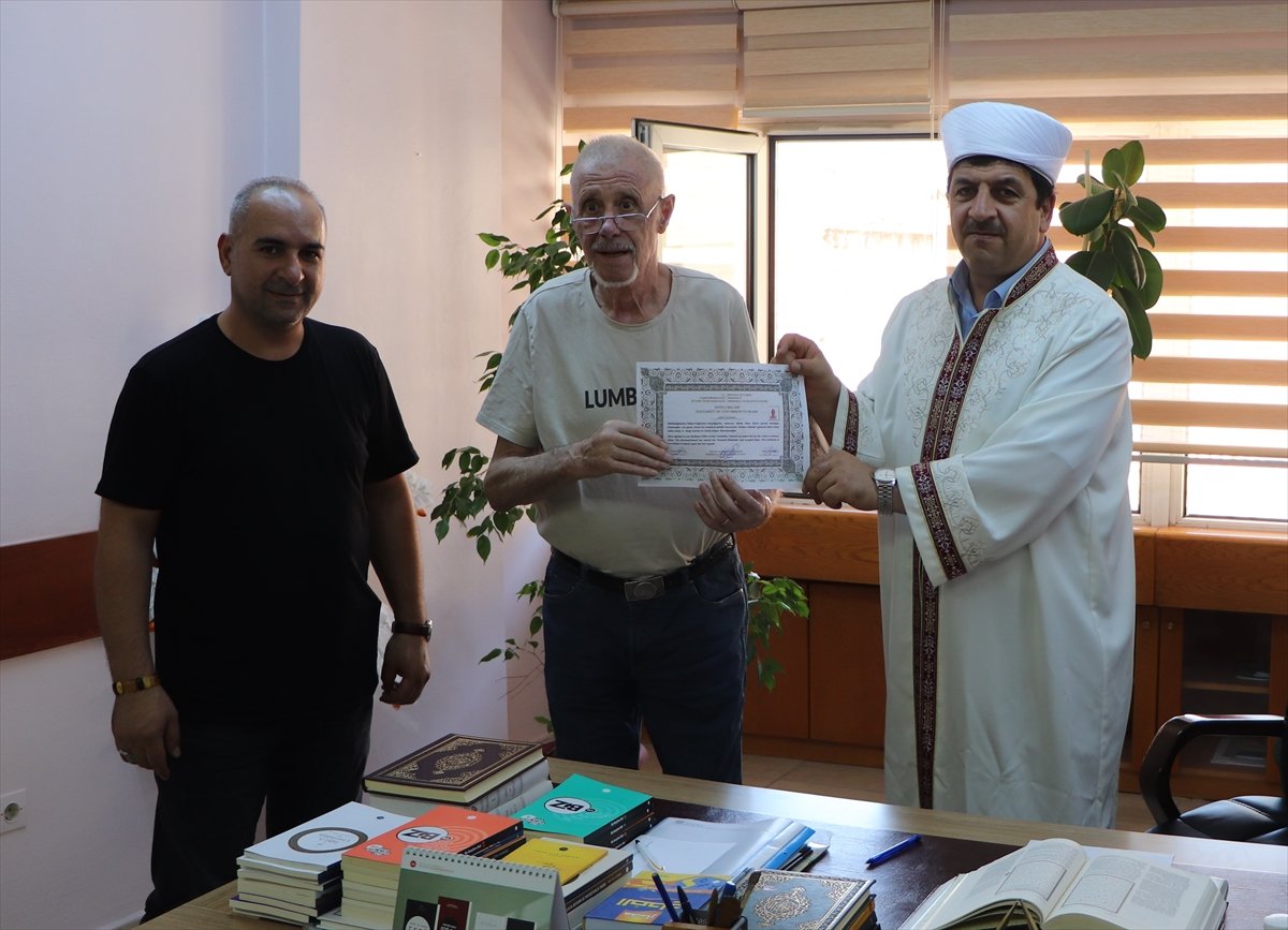 85 yaşındaki Fransalı Emile Elazığ da Müslüman oldu #3