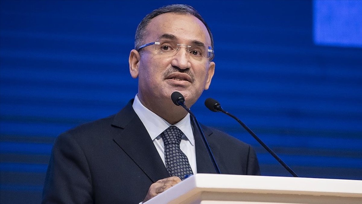 Bekir Bozdağ: Türkiye'yi durdurmak istiyorlar