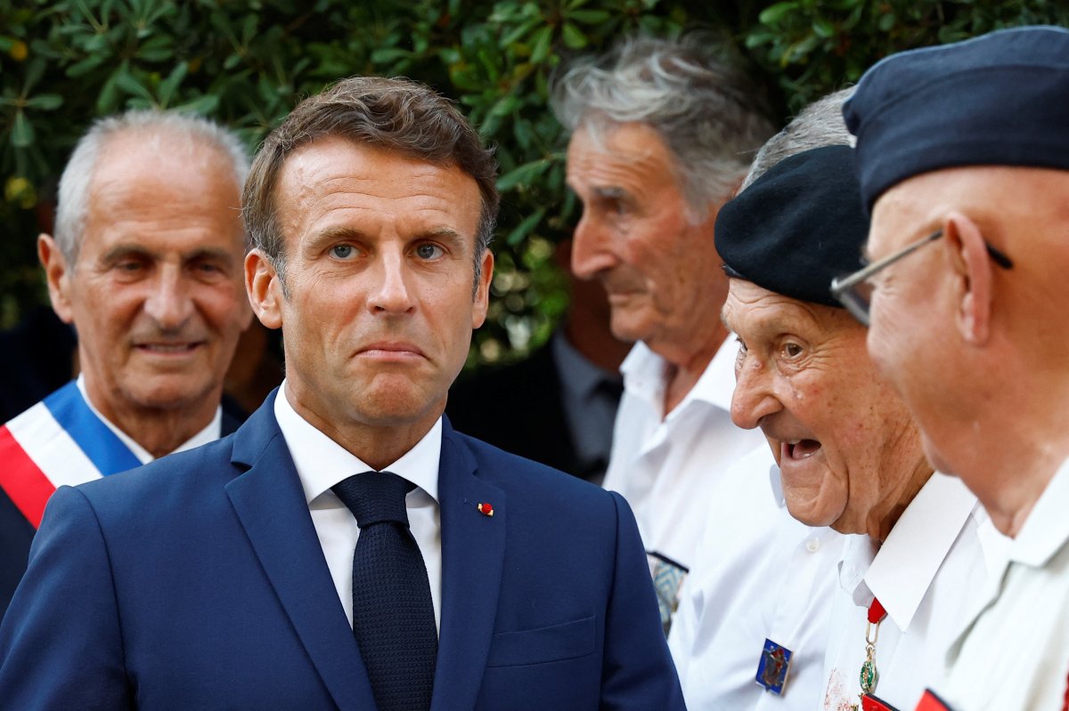 Emmanuel Macron, Cezayir i ziyaret edecek #1