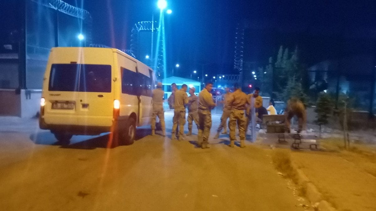 Kayseri’de, sığınmacılar geri gönderme merkezinde yangın çıkardı  #3