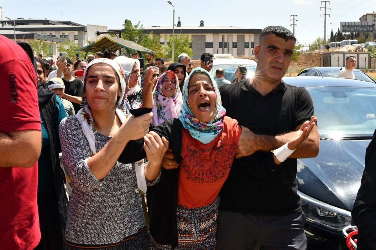 Gaziantep teki kazada hayatını kaybedenler son yolculuğuna uğurlandı #49