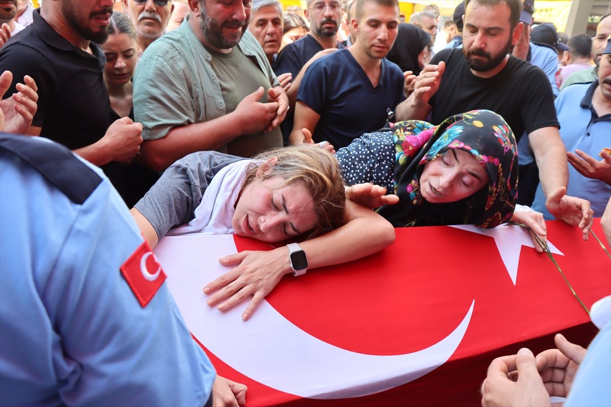 Gaziantep teki kazada hayatını kaybedenler son yolculuğuna uğurlandı #28