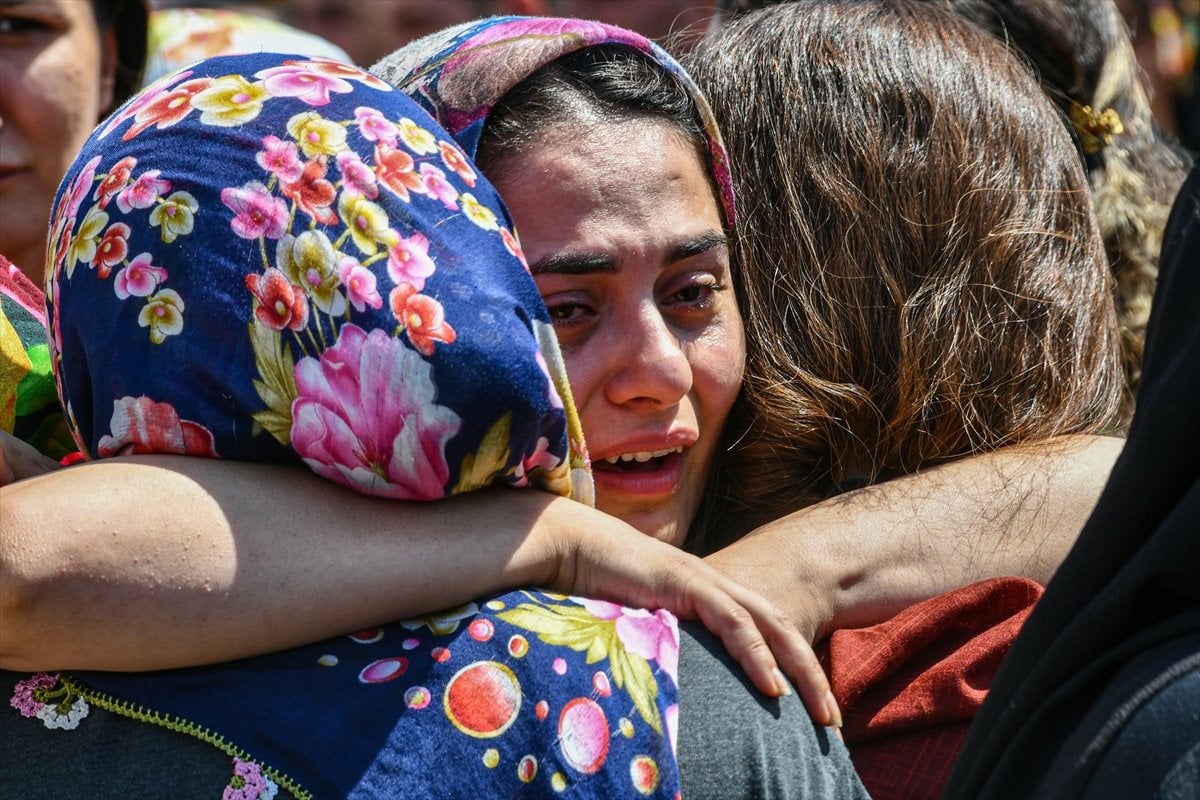 Gaziantep teki kazada hayatını kaybedenler son yolculuğuna uğurlandı #43