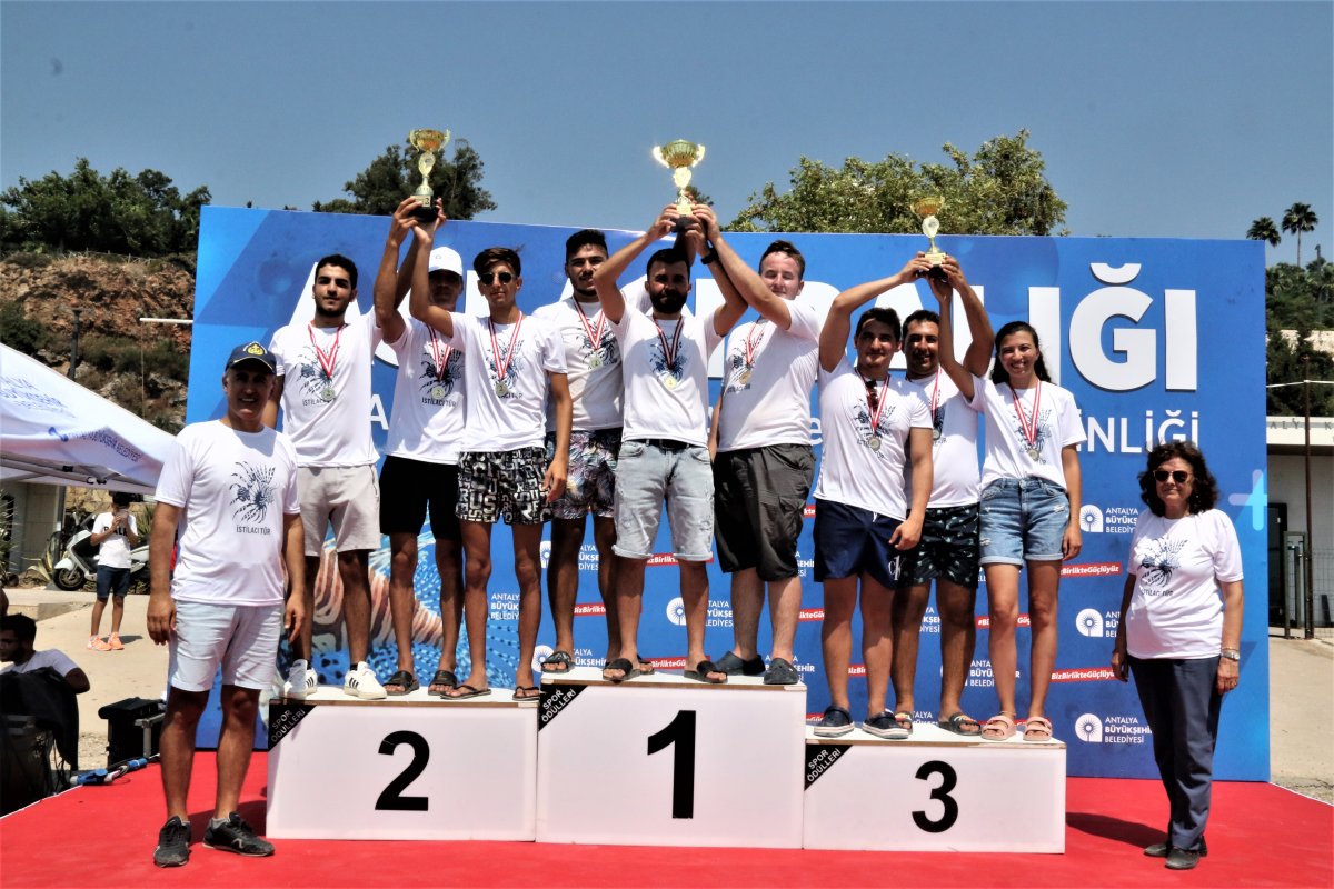 Antalya da zehirli aslan balığı yarışması yapıldı #1