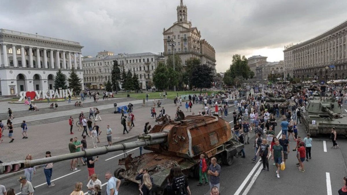 Russian tanks captured by Ukraine are on display in Kiev