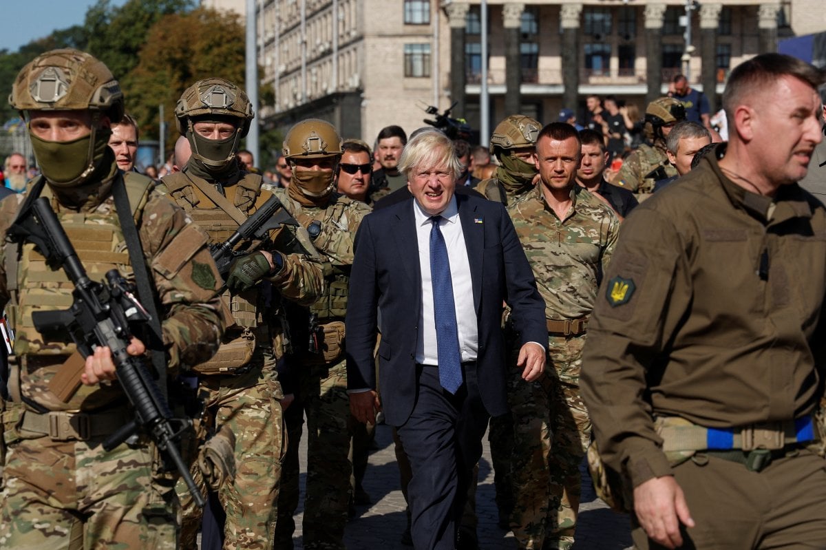 British Prime Minister Johnson went to Kyiv #6