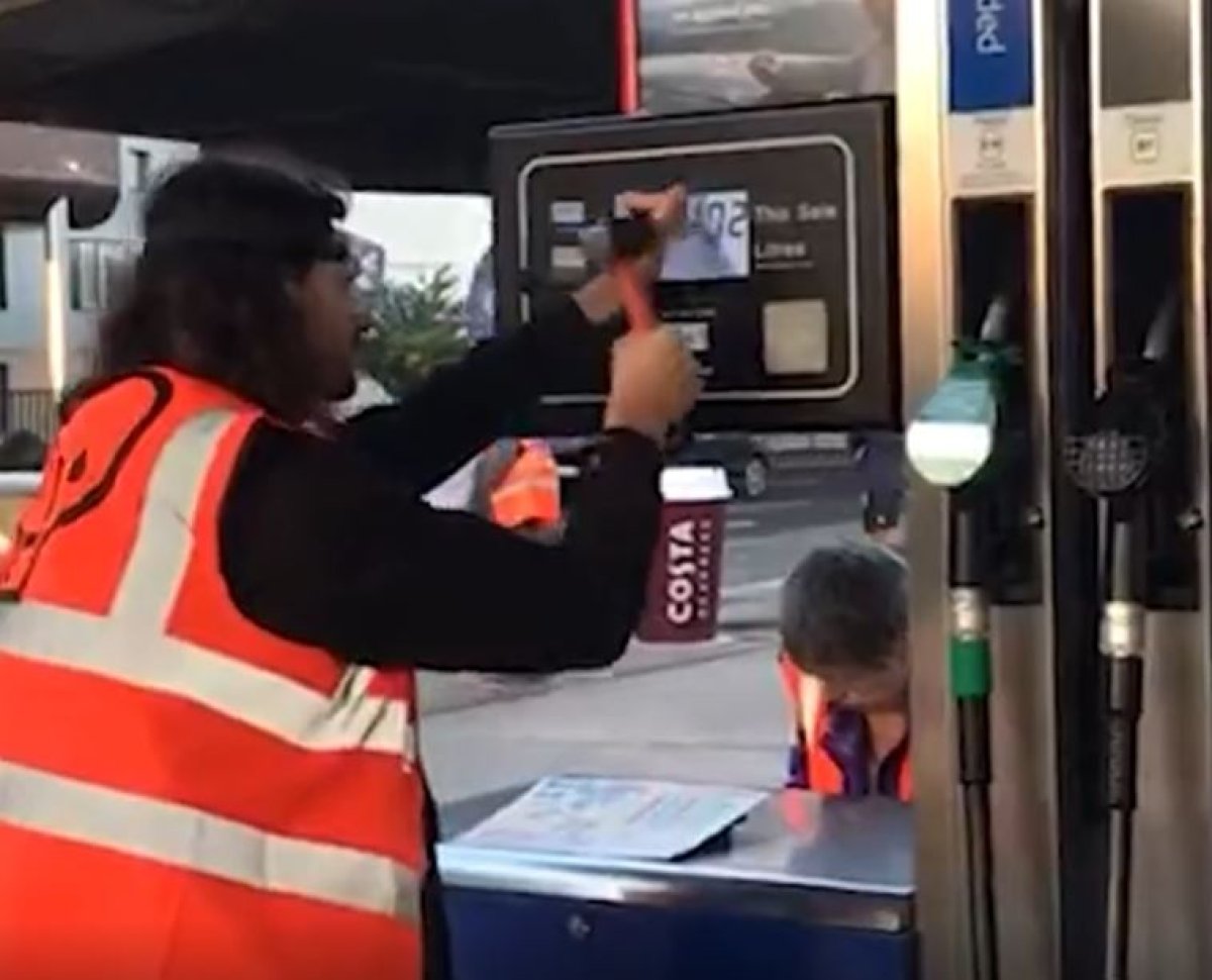 Activists in England attacked gas stations #1
