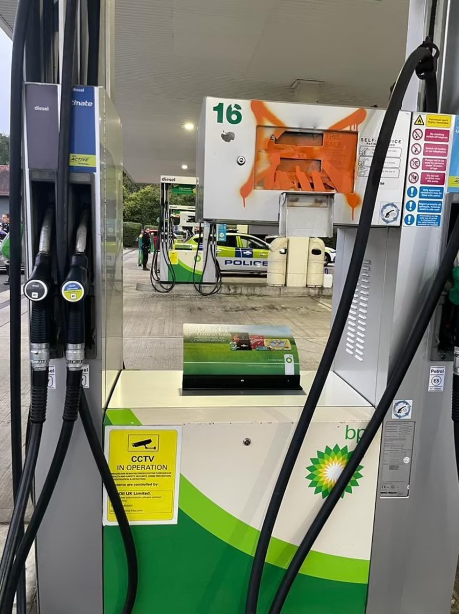 Activists attack gas stations in England #7