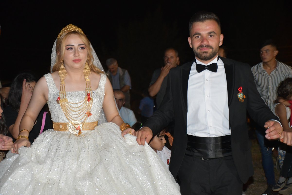 Şırnak ta 100 yıldır damda gelin karşılanıyor #3