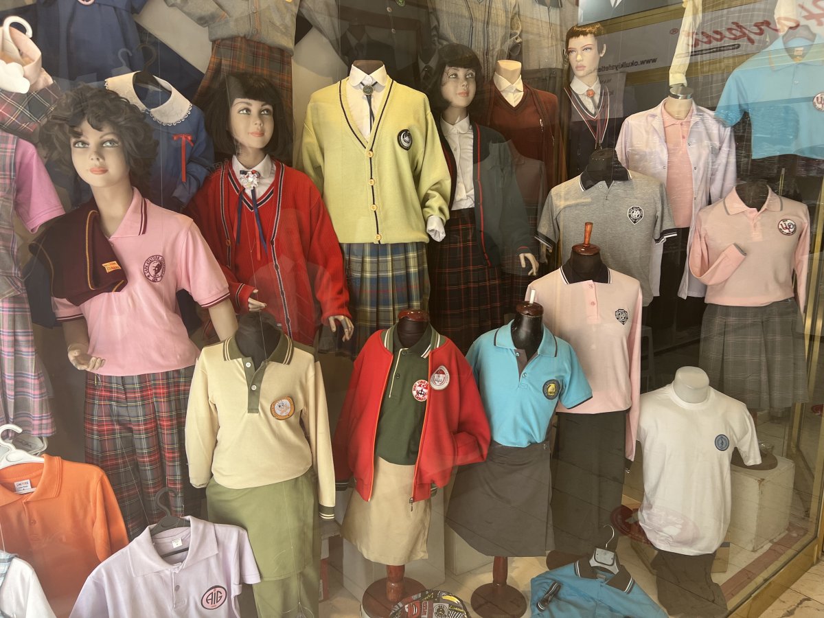 Okul kıyafetlerin fiyatı yüzde 100 arttı #2