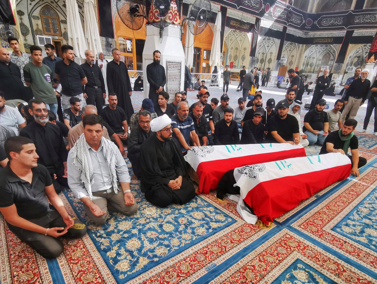 Sadr apologizes to Iraqi people #4