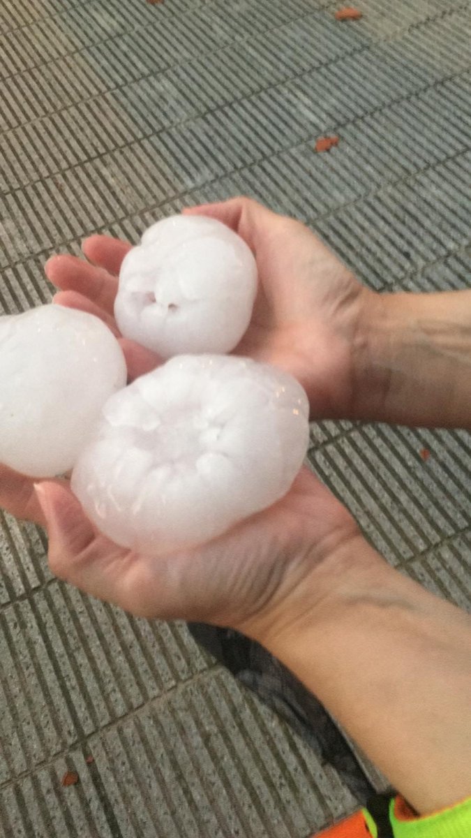 In Spain, hail the size of a tennis ball #3