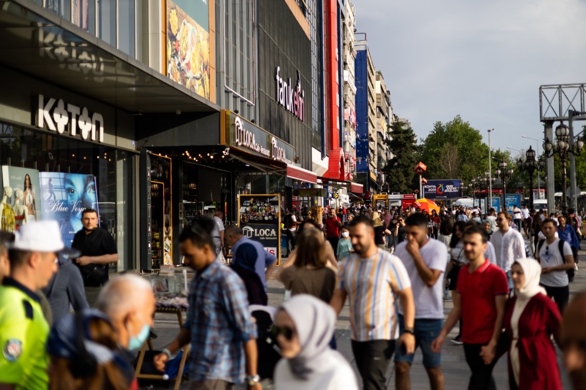 Dünya basını, Türkiye ekonomisinin yüzde 7,6 lık büyümesini yazdı #2
